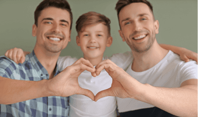 Proud surrogate viewing ultrasound after matching on FindSurrogate.com